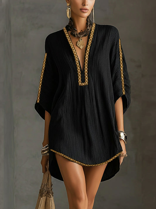 Mirella · Vestido Corto Negro con Escote en V Profundo