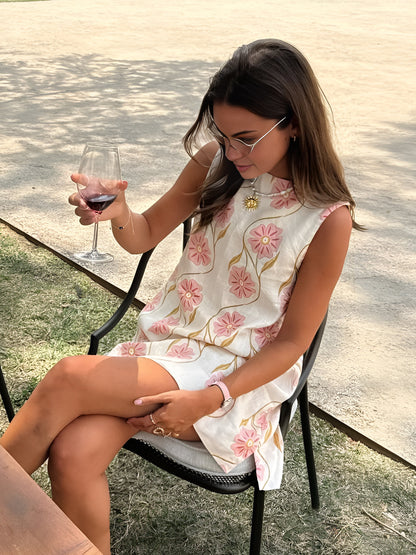 Vestido de mujer sin mangas con estampado floral y corte A