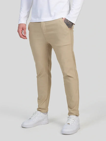 Pantalón Elástico Slim Fit
