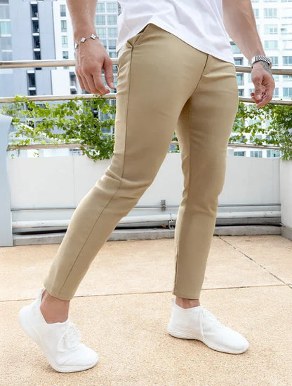Pantalón Elástico Slim Fit