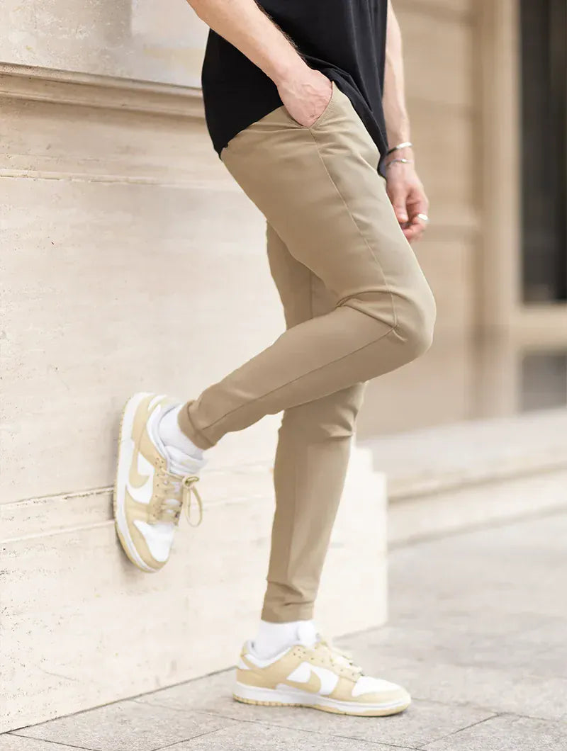 Pantalón Elástico Slim Fit