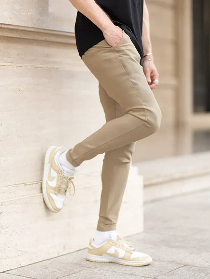 Pantalón Elástico Slim Fit