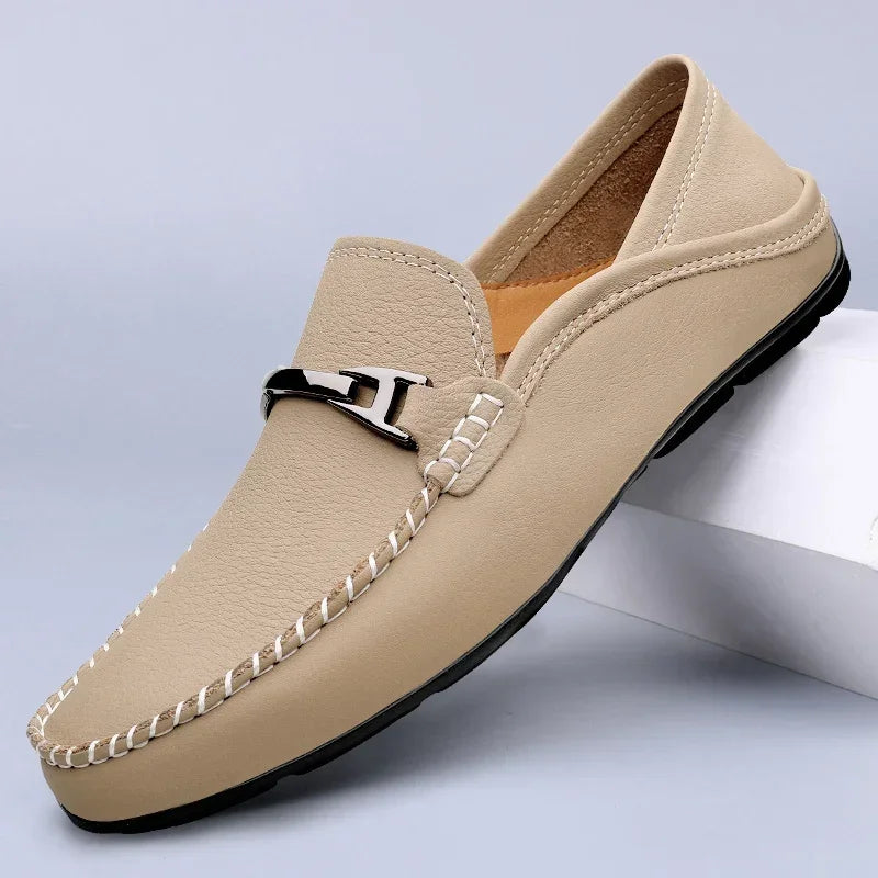Mocasines con Costuras en Contraste