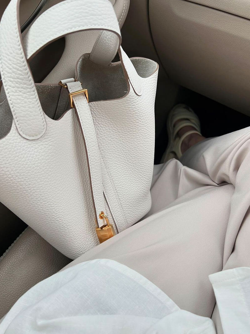 Amanda · Bolso Premium
