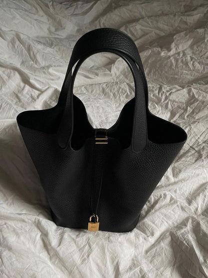 Amanda · Bolso Premium