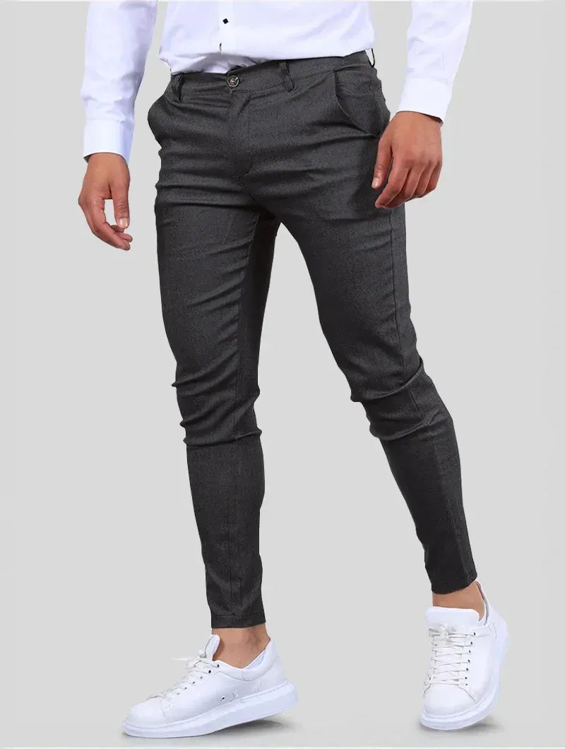 Pantalón Elástico Slim Fit